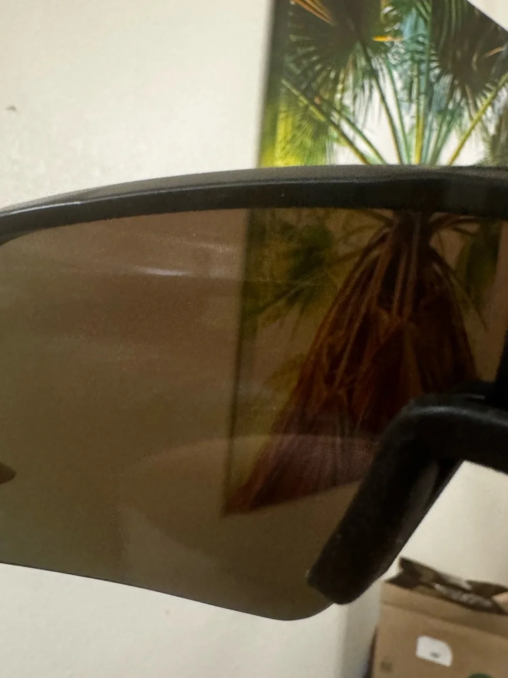 Oakley Sunglasses Sutro prism lenses  style Black Frame (see pics some scratches